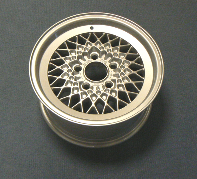 A082G6020F FRONT WHEEL- BBS RECONDITIONED obs