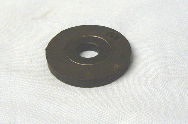 A085E6010F (085E6010) BUFFER WASHER for ENGINE MOUNTING, LOWER